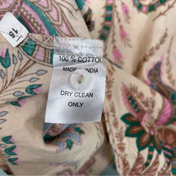 Mille Vanessa Top Versailles Women Sz Medium Cream Multi Button Down Ruffle - Picture 10 of 10